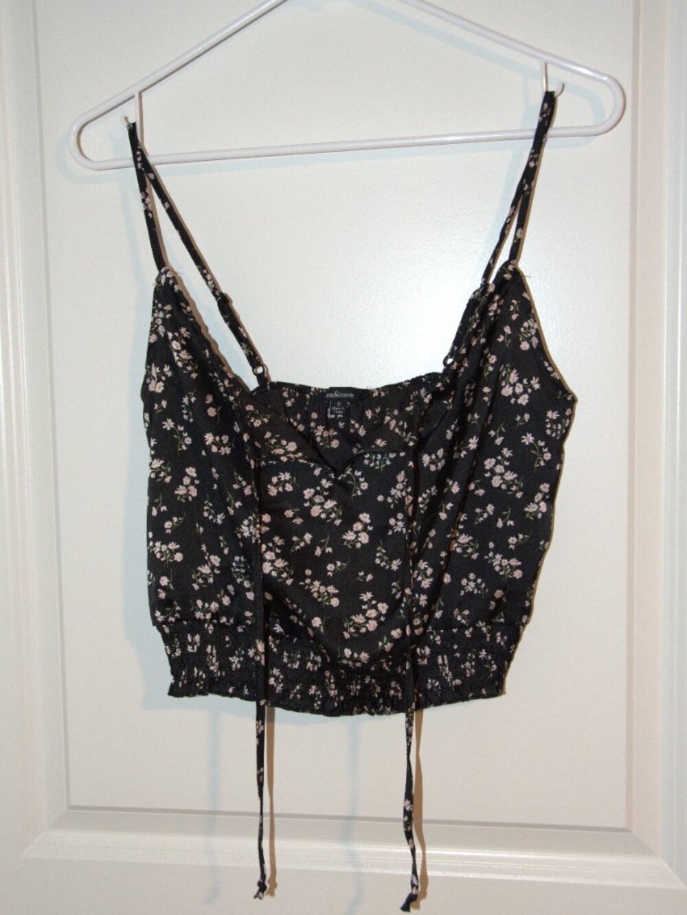 NWOT Ambiance Floral Tie-Front Top